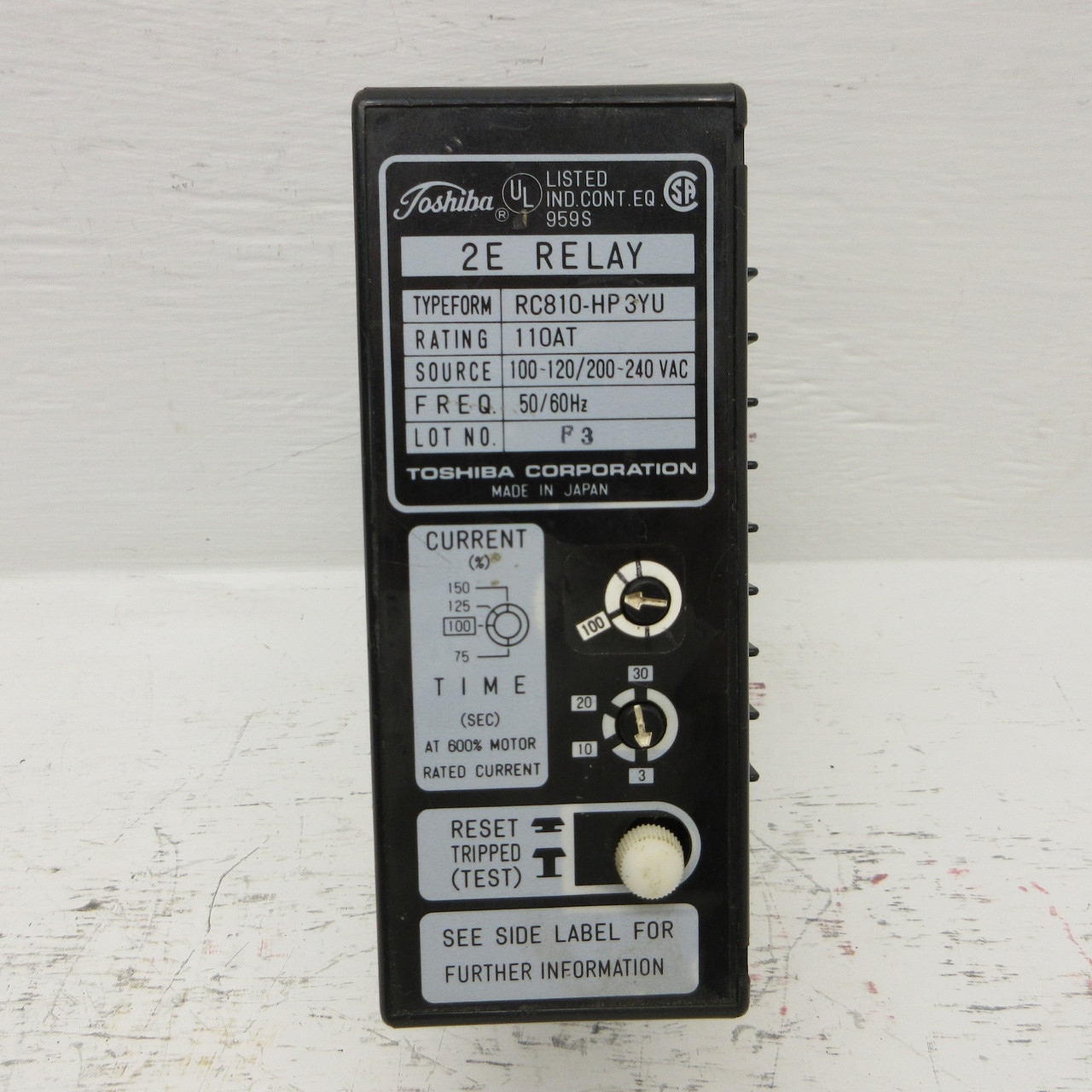 Toshiba Corporation RC810-HP3YU 2E Relay 110AT 100-120/200-240VAC Relay Socket (AH0833-1)
