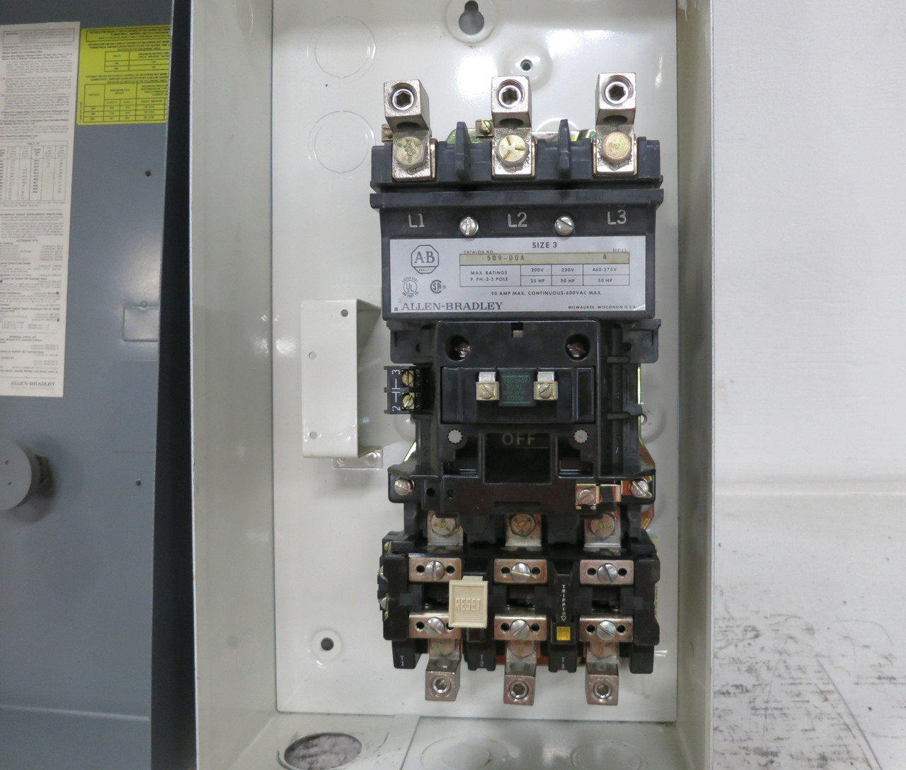 Allen Bradley 509-DAA Enclosed Size 3 Motor Starter 240V Coil 509-DOA 509-D0A (DW7735-1)