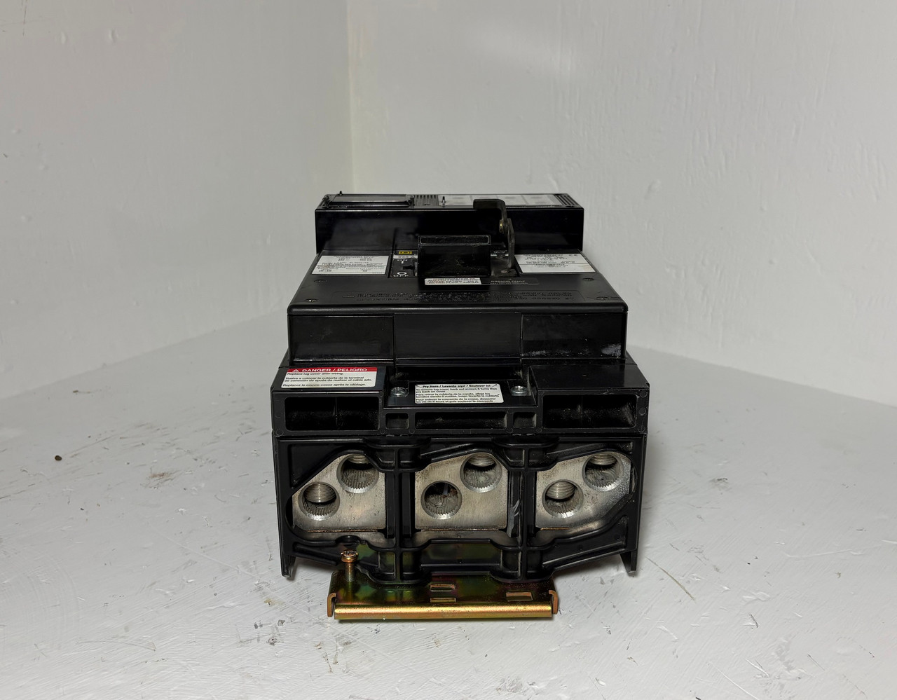 Square D I-Line LXI36100G 400A LSIG Circuit Breaker w/ 100 Amp Plug S3B Ground (EM5725-1)