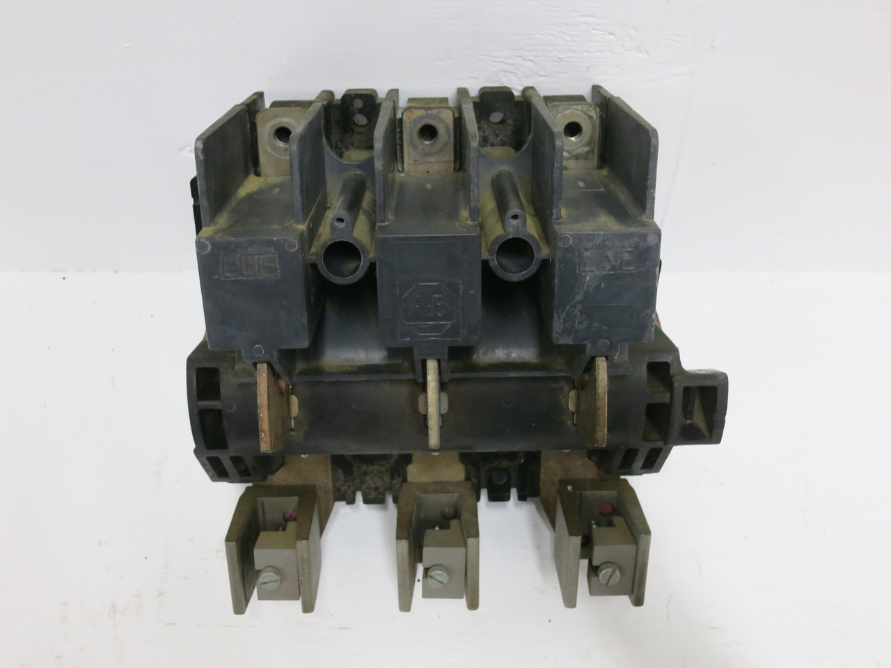 Allen Bradley 1494F 400A 600V Fusible Disconnect Mechanism 4012056904 400 Amp (DW7750-1)