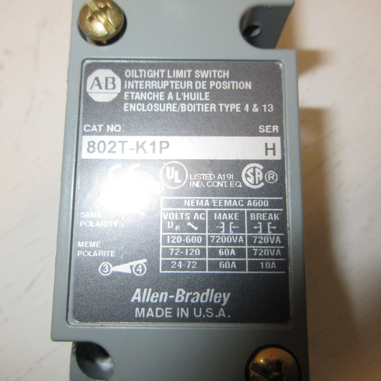 NEW Allen Bradley 802T-K1P Ser H Oil Tight Limit Switch Type 4 & 13 Plug-In NIB (AH0850-1)