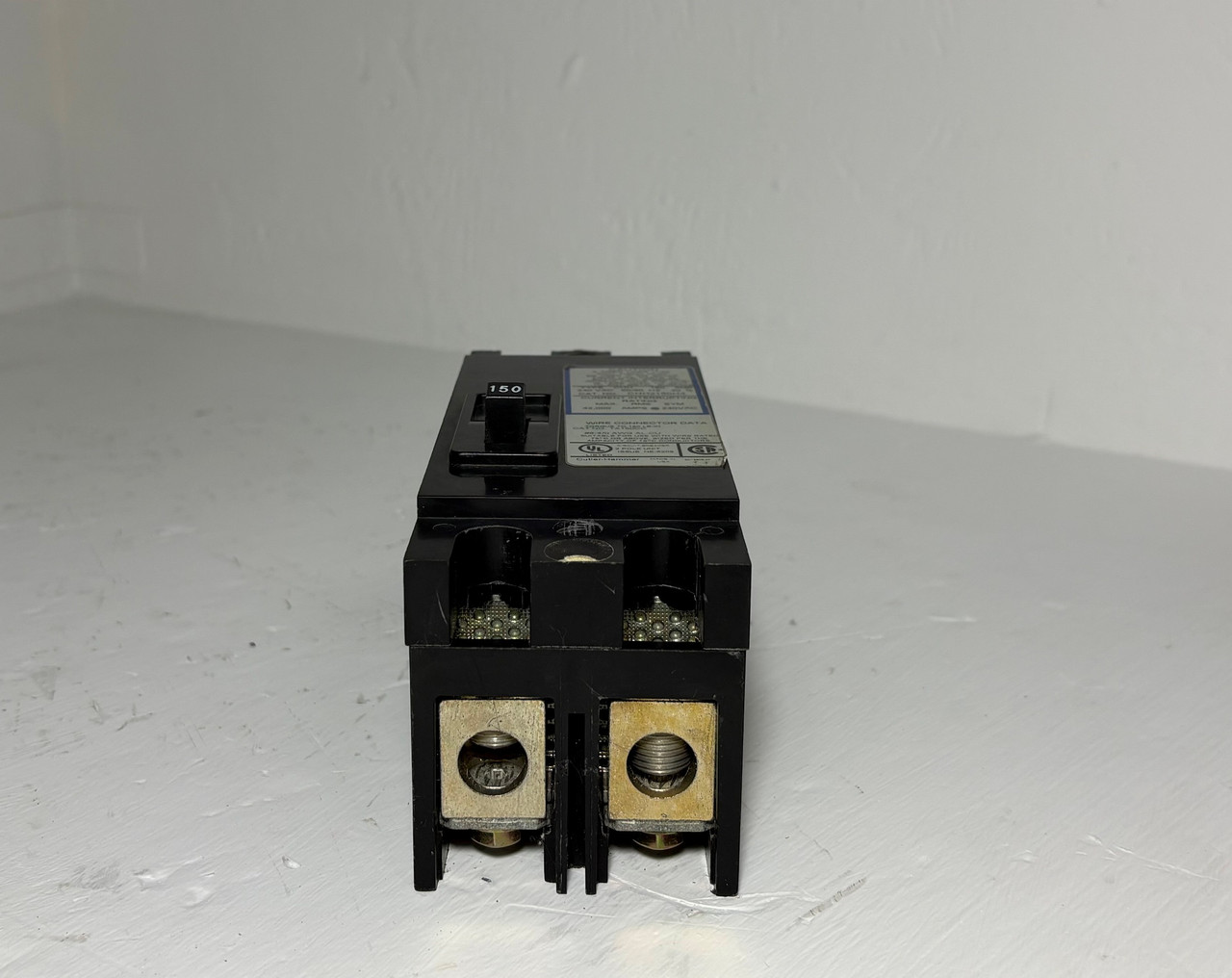 Cutler-Hammer CHH2150H4 150A 2P Circuit Breaker 240 VAC 2 Pole Type CHH 150 Amp (EM5743-3)