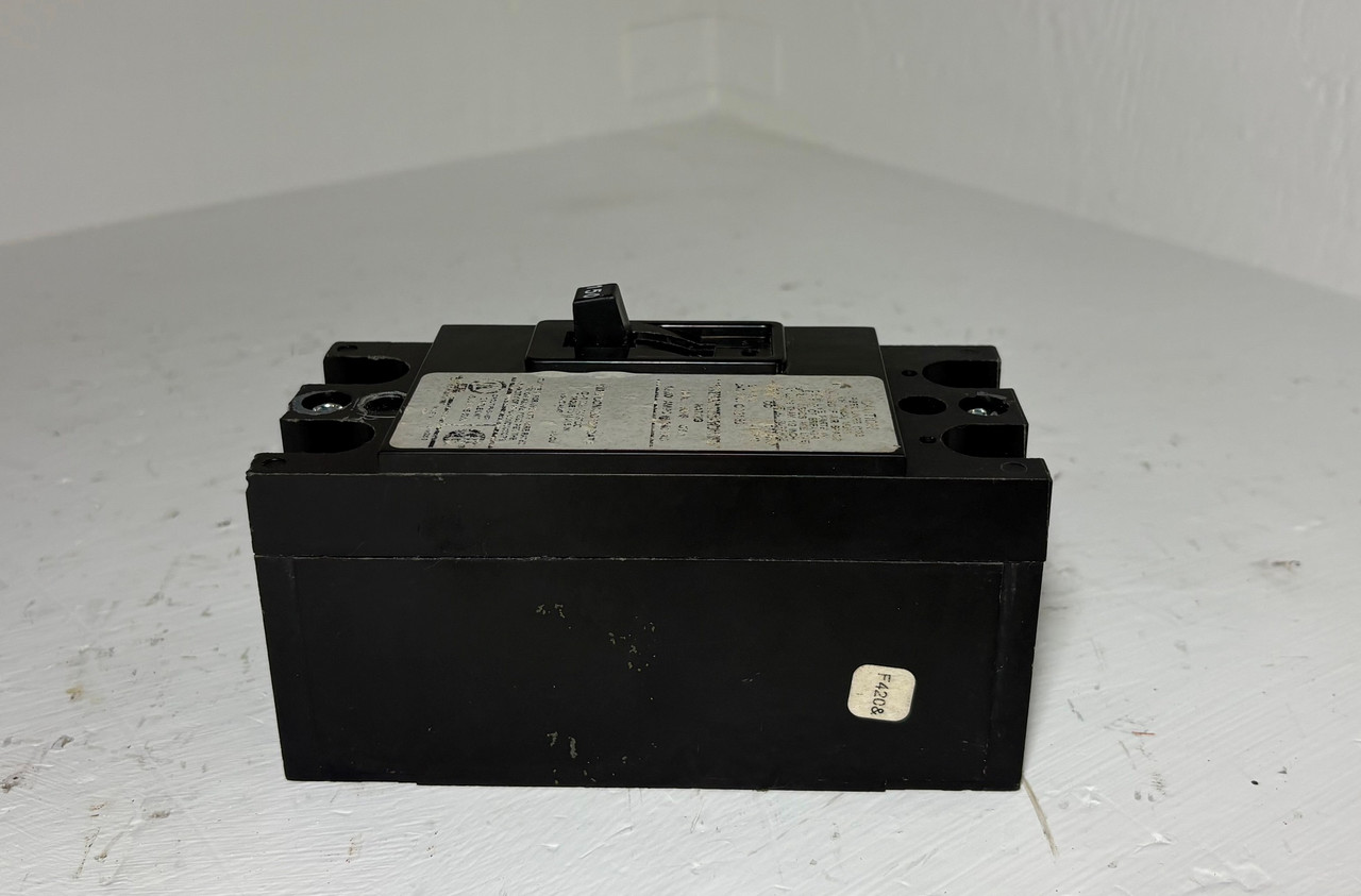 Cutler-Hammer CC2150 150A 2P Circuit Breaker Type CC 240 VAC 2 Pole 150 Amp (EM5744-4)