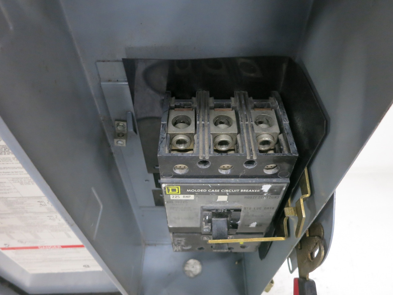 Square D KA225AWK 225A Circuit Breaker Enclosure Ser E3 KHL36225 225 Amp 12 / 3R (DW7792-2)