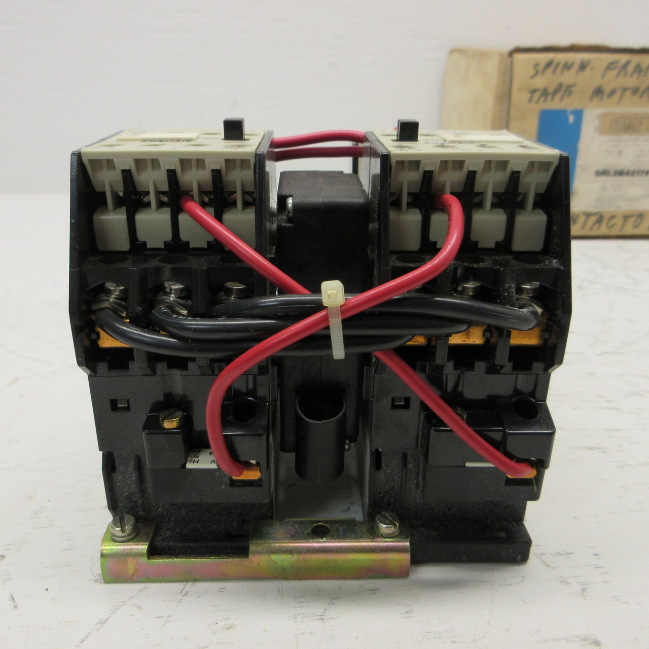 NEW Siemens CRL0B4217 Reversing Starter Size 00 3UA5200-1A 3TB42 MODIFIED NIB (AH0882-1)