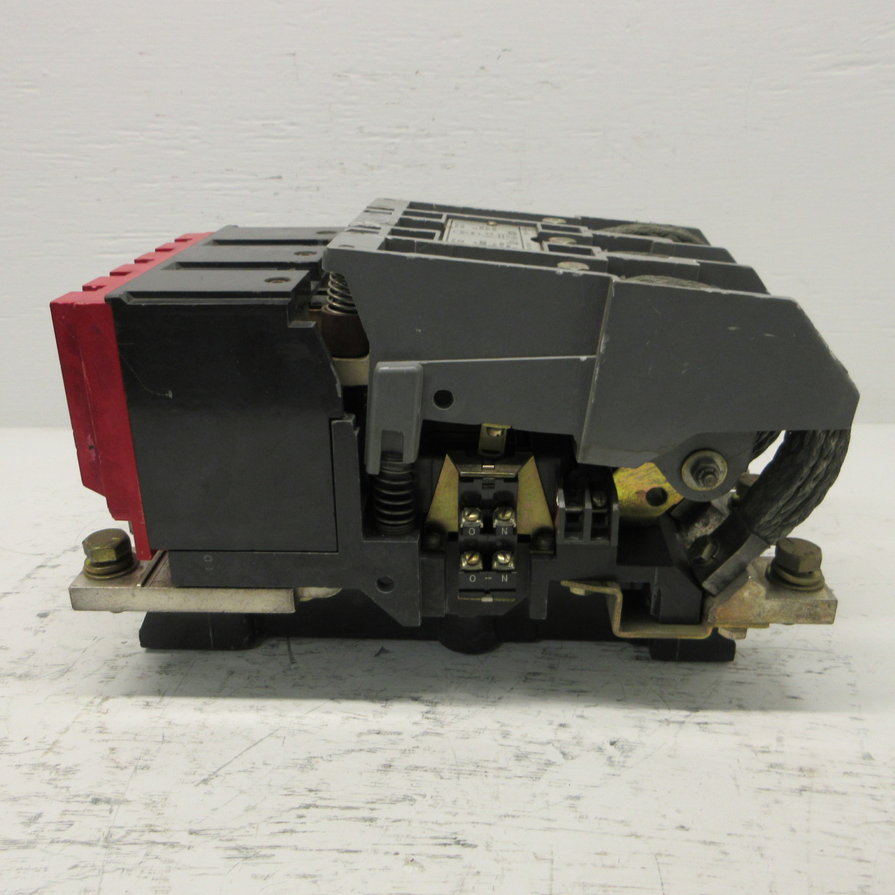 Westinghouse GCA 630 Size 6 Motor Contactor 2066A10G20 600A 600V 400HP 120V Coil (AH0885-1)