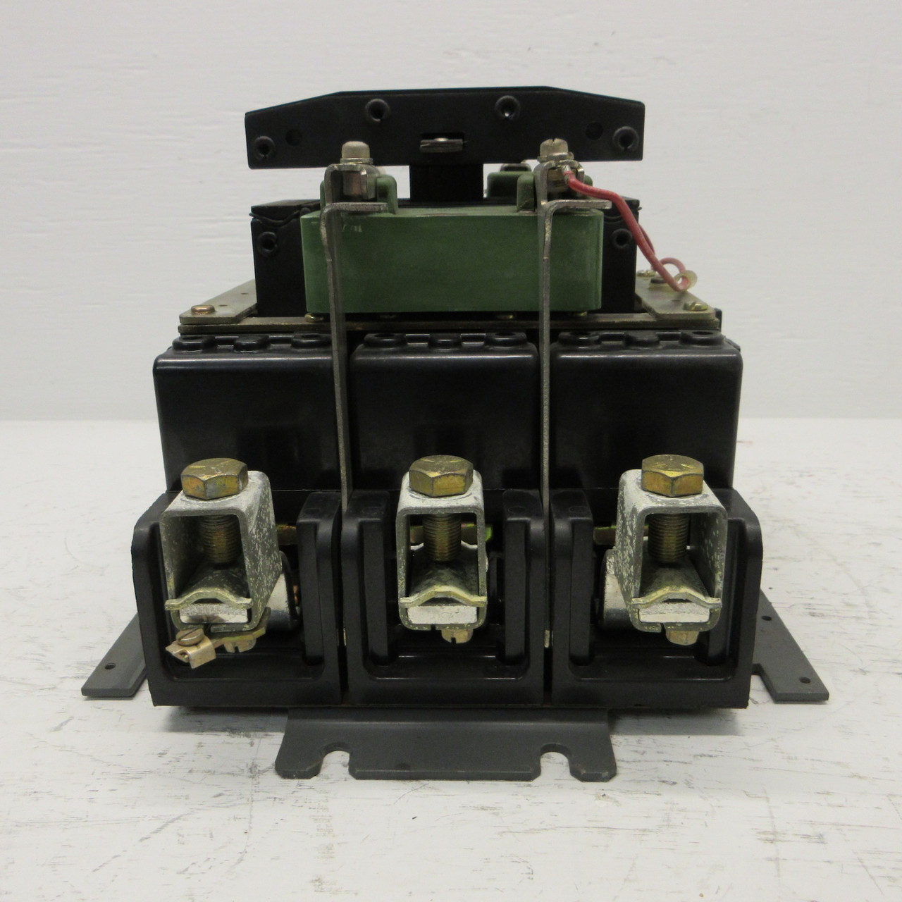 GE CR205G000DFC Size 5 Motor Contactor 200HP 270A 600VAC 280VDC Coil 270 Amp (AH0883-2)