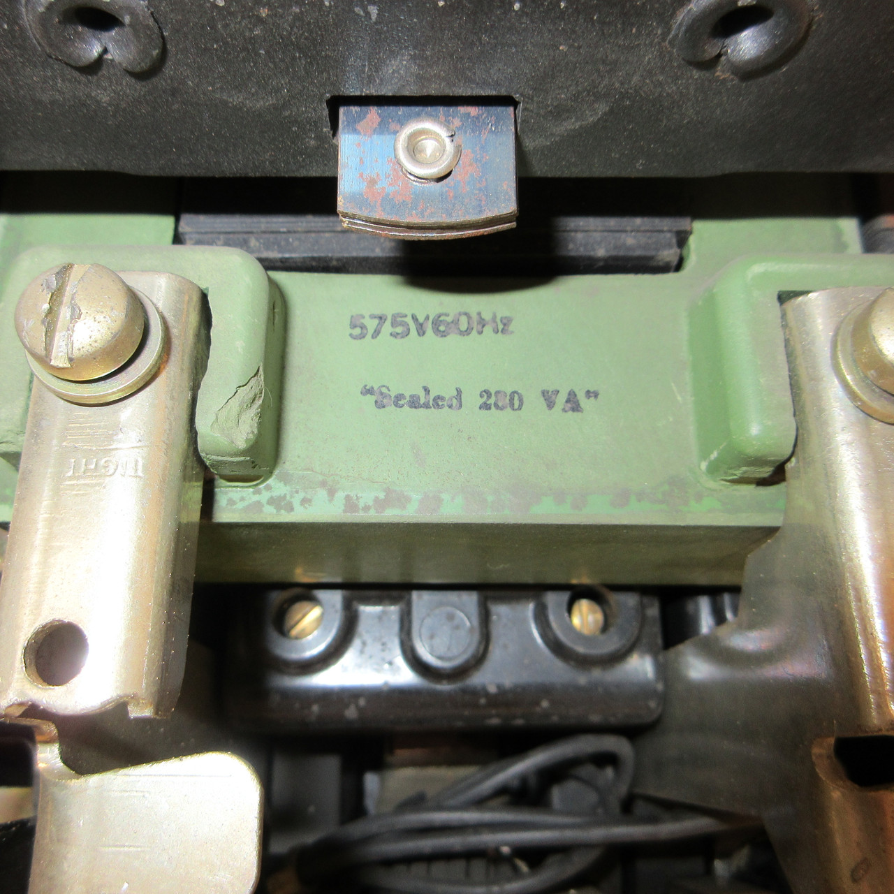 GE CR206G100AGA Size 5 Motor Starter 200HP 270A 480/600VAC 575V Coil 55-501493G5 (AH0884-1)