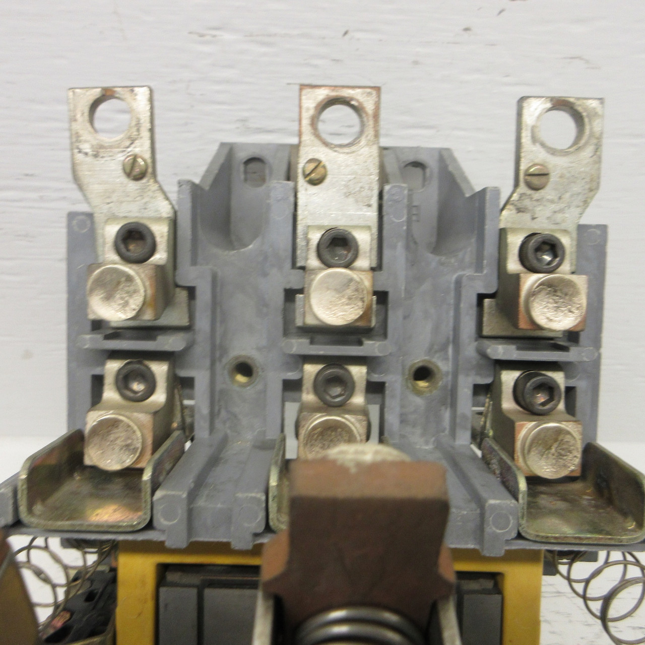 Westinghouse A201K5CAC Size 5 Contactor 480V Coil 270/300 Amps 3PH 600V Model C (AH0893-1)