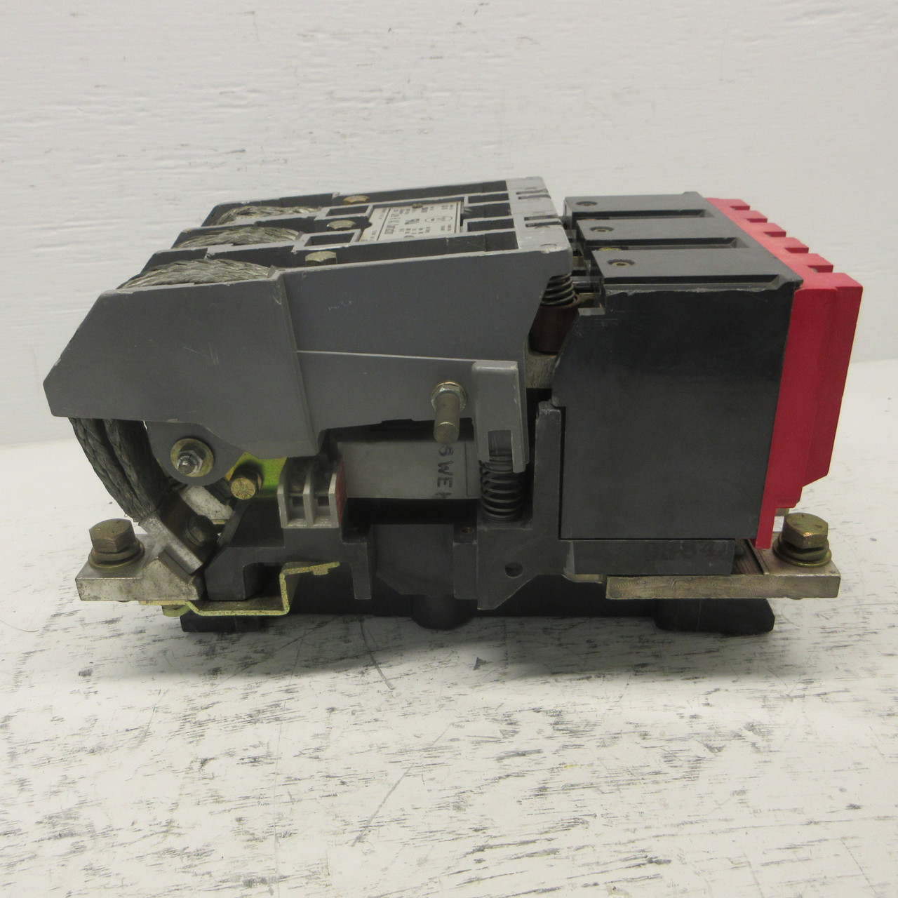 Westinghouse GCA 630 Size 6 Motor Contactor 2066A10G01 600A 600V 400HP 120V Coil (AH0895-1)