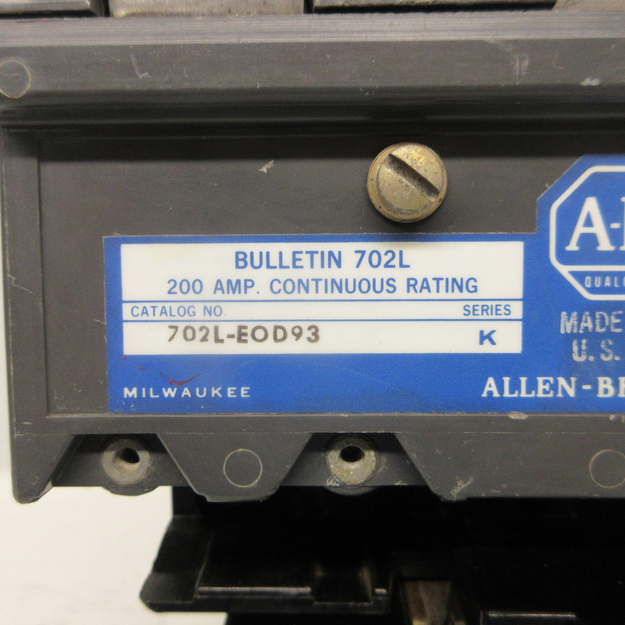 Allen Bradley 702L-EOD93 Lighting Contactor 200A 600VAC 3P 120V Coil 702L-E0D93 (AH0894-2)