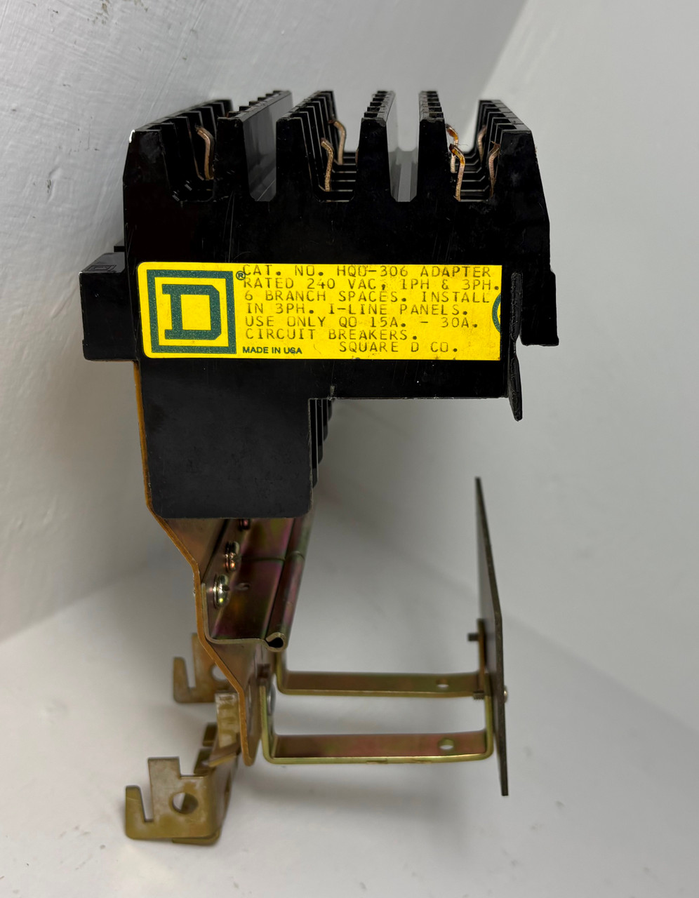 Square D I-Line HQO-306 Circuit Breaker Adapter 240 VAC 6 Branch Spaces HQO306 (EM5754-13)