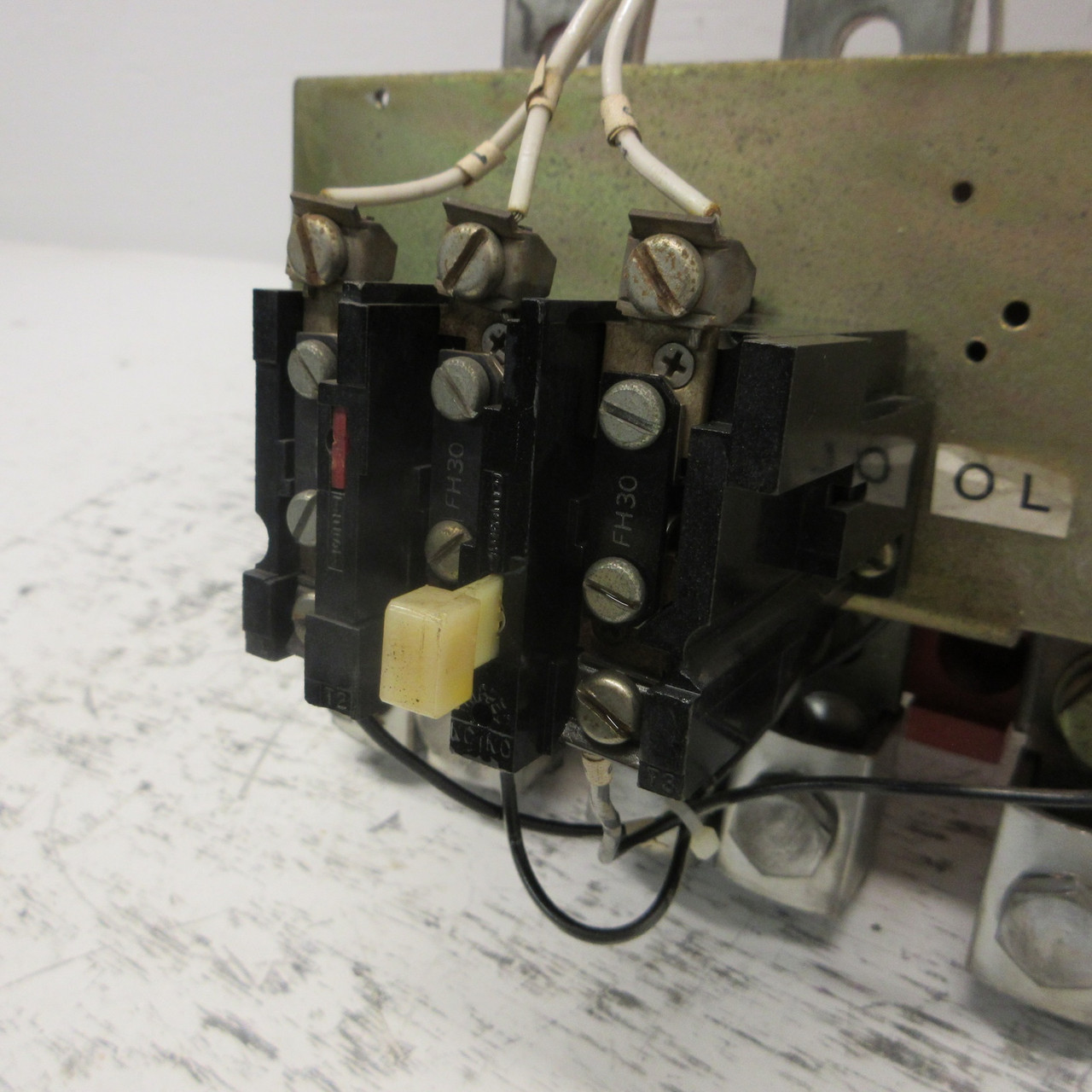 Cutler Hammer A201K6CA Size 6 Starter 540/600 Amps 120V Coil 3PH 600VAC Model J (AH0899-1)