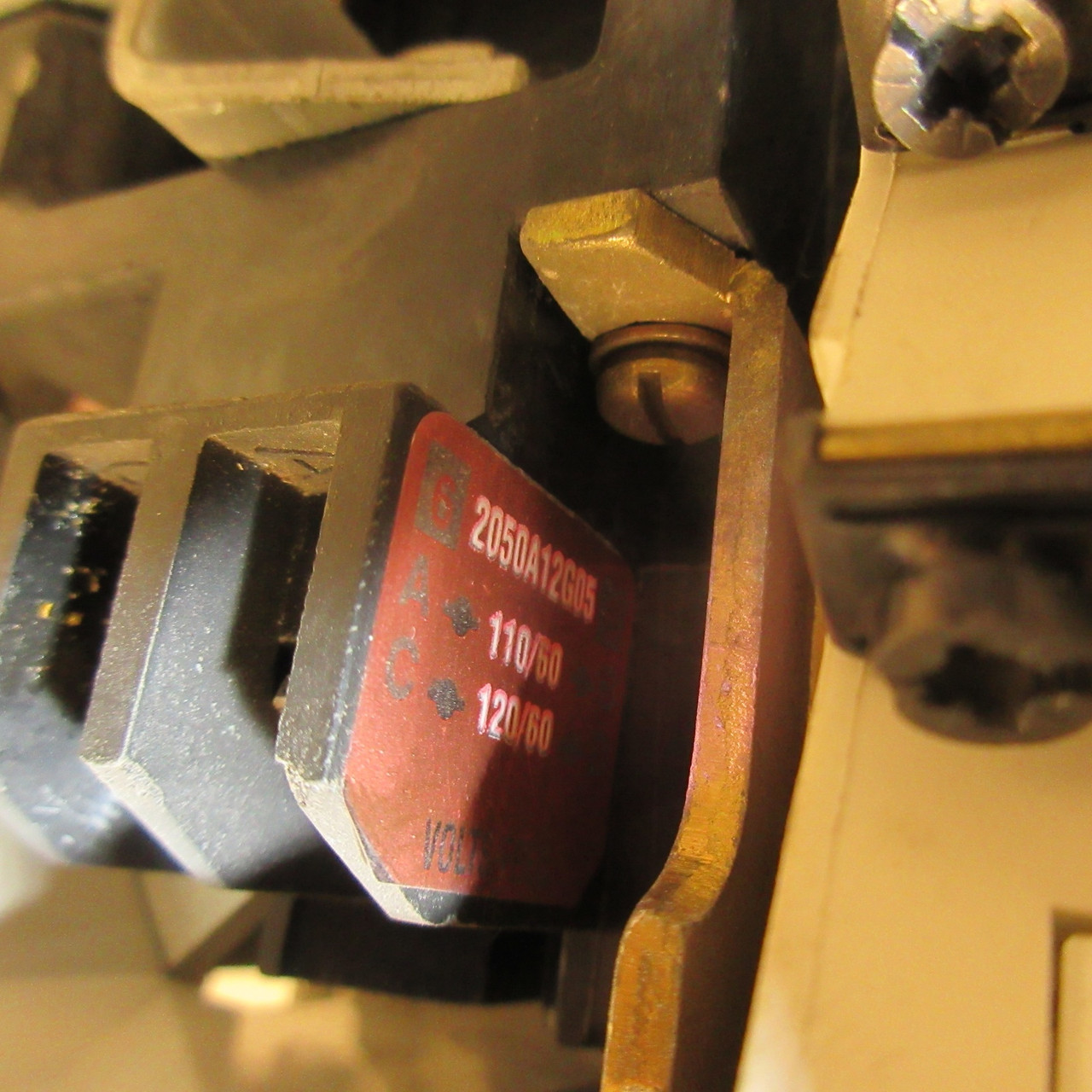 Cutler Hammer A201K6CA Size 6 Starter 540/600 Amps 120V Coil 3PH 600VAC Model J (AH0899-1)