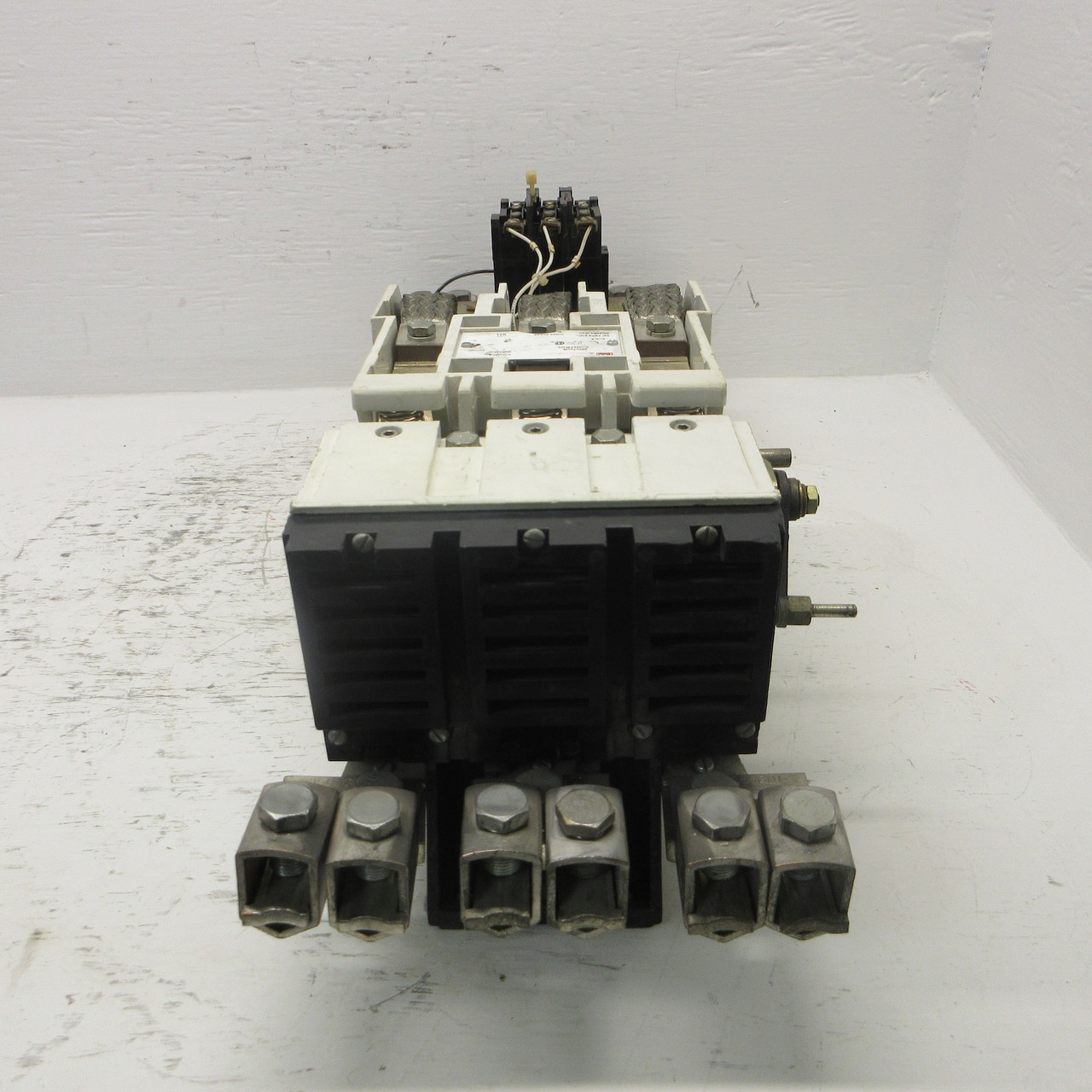 Cutler Hammer A201K6CA Size 6 Starter 540/600 Amps 120V Coil 3PH 600VAC Model J (AH0899-1)