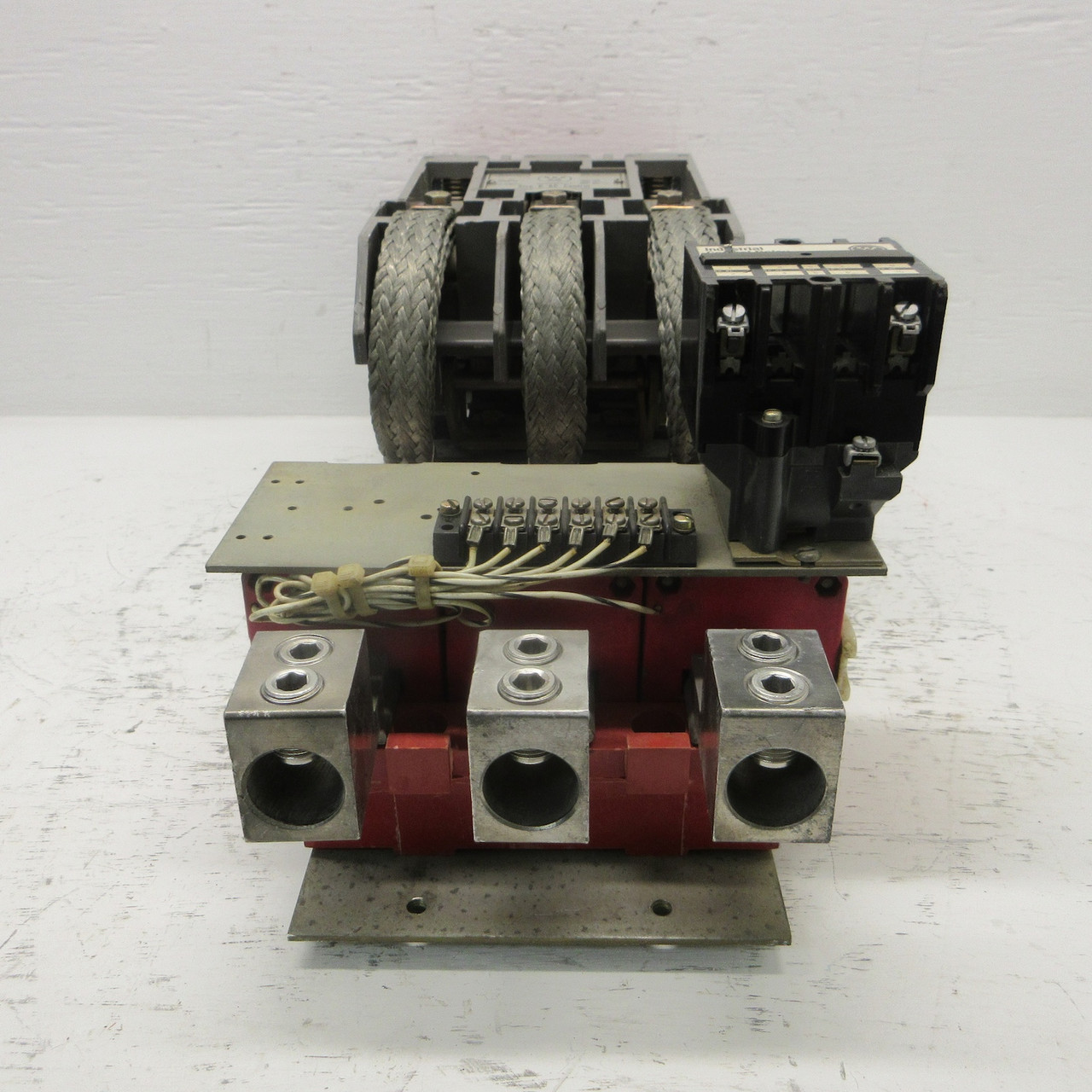 Westinghouse GCA 630 Size 6 Motor Starter 2050A16G20 600A 600V 400HP (NO COIL) (AH0898-1)