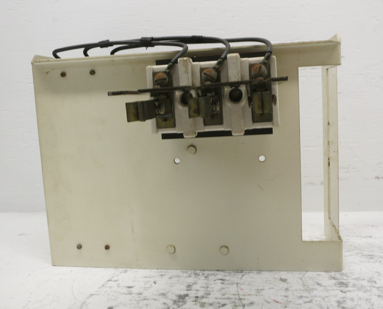 Allen Bradley 798 Series 15A Breaker Feeder 12" MCC Bucket 15 Amp Motor Control (DW7816-1)