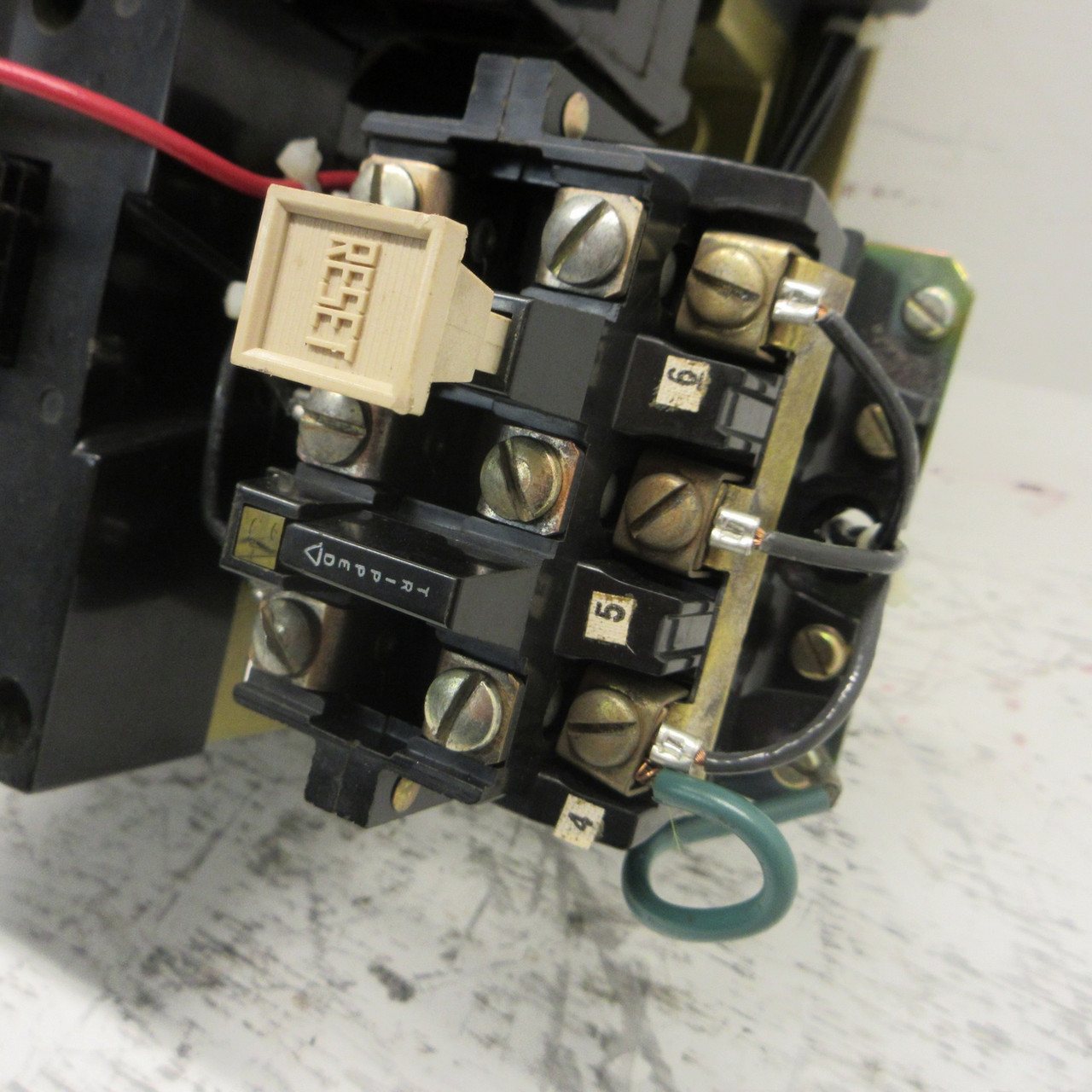 Allen Bradley 509-FOB Size 5 Motor Starter 460-480V Coil 200HP 270A 600VAC 509-F0B (AH0904-1)