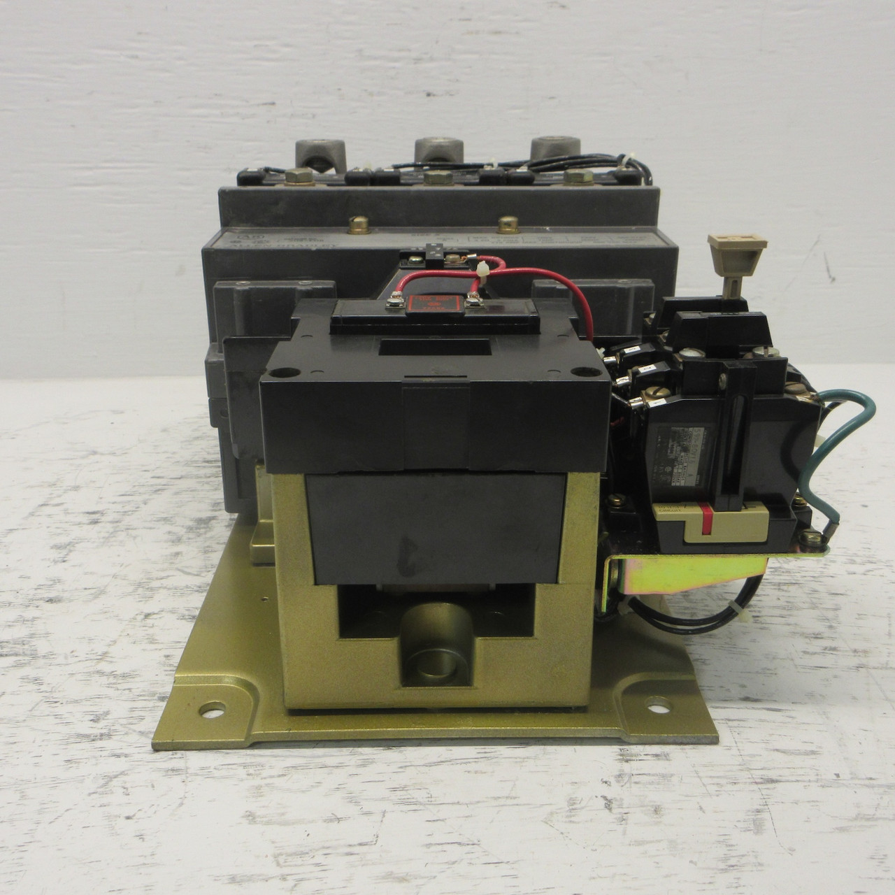 Allen Bradley 509-FOB Size 5 Motor Starter 460-480V Coil 200HP 270A 600VAC 509-F0B (AH0904-1)