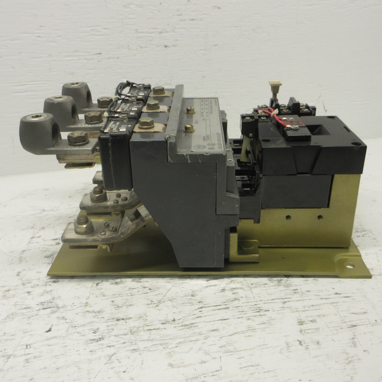 Allen Bradley 509-FOB Size 5 Motor Starter 460-480V Coil 200HP 270A 600VAC 509-F0B (AH0904-1)