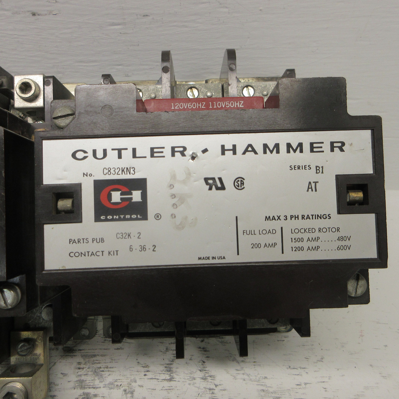 Cutler Hammer C832KN3 Reversing Contactor 120V Coil 1891-1 Series B1 200 Amp 3P (AH0906-1)