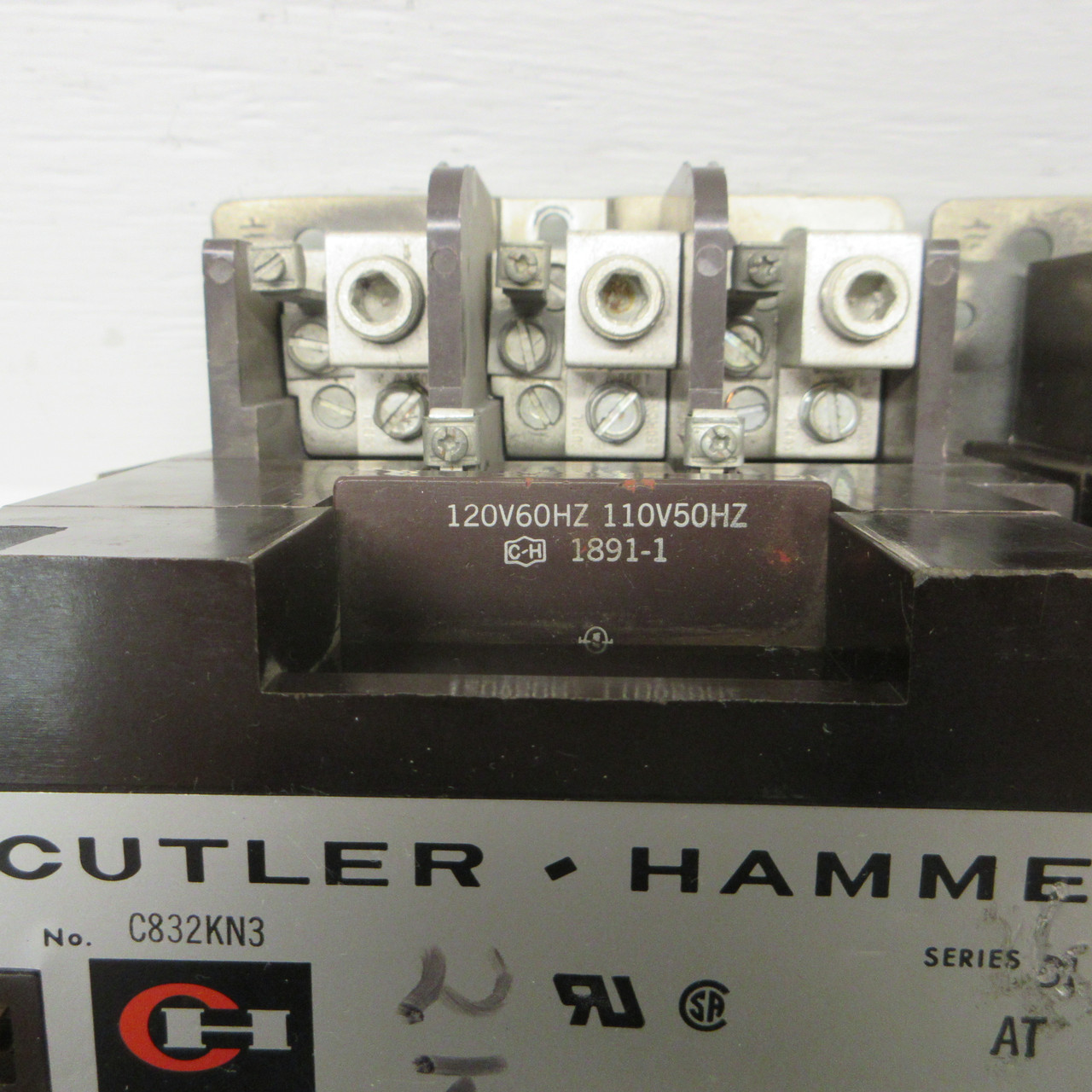 Cutler Hammer C832KN3 Reversing Contactor 120V Coil 1891-1 Series B1 200 Amp 3P (AH0906-1)