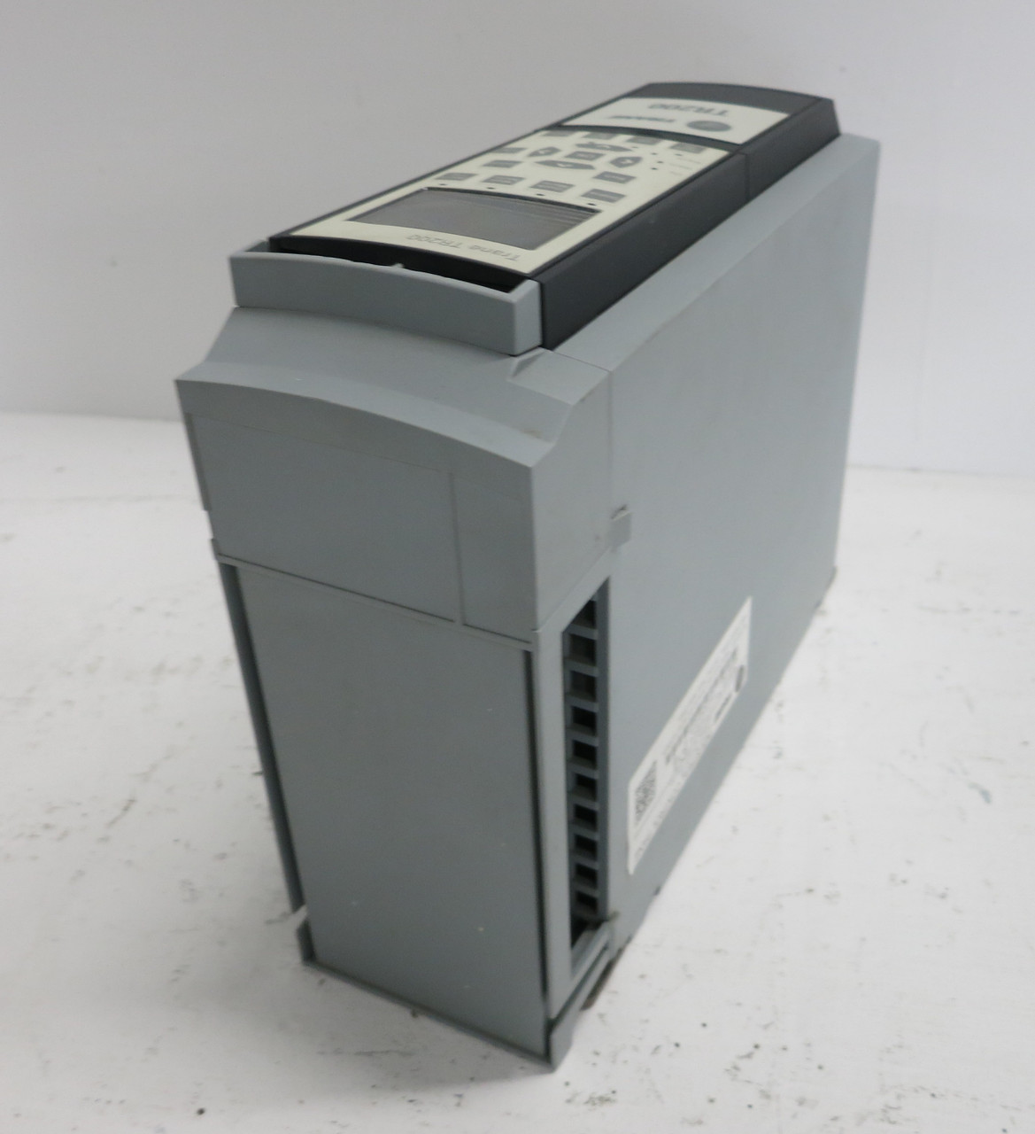 Trane TR200 131L4828 1.5 HP AC VS Drive 240V 3PH VFD 240 VAC HVAC 6.9A 1.1 kW (DW7824-3)