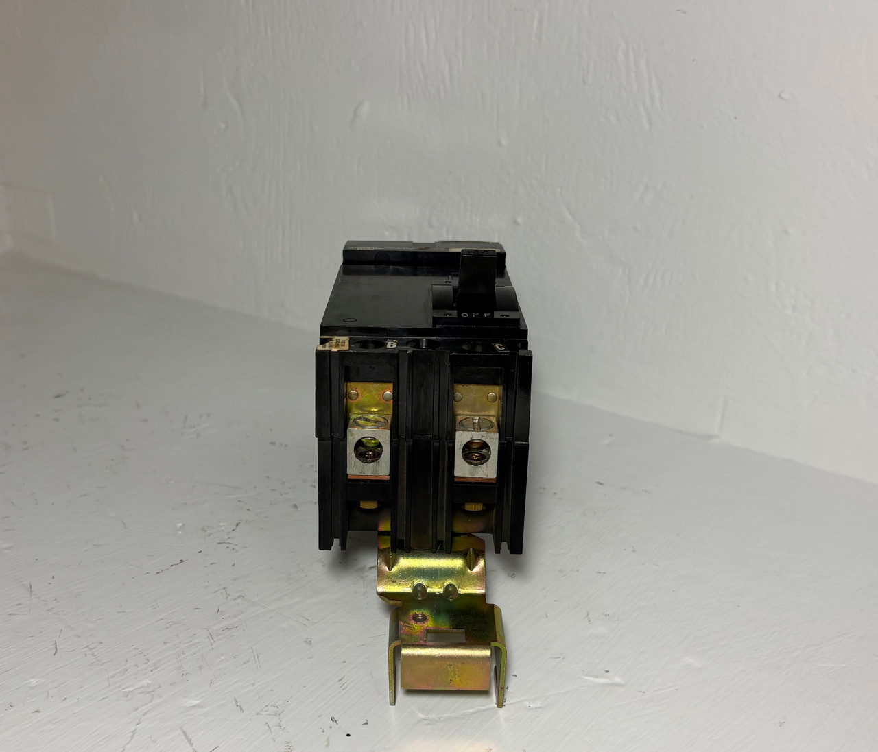 Square D I-Line FA22100BC 100A 2P Circuit Breaker Black 240V FA 2 Pole 100 Amp (EM5759-1)