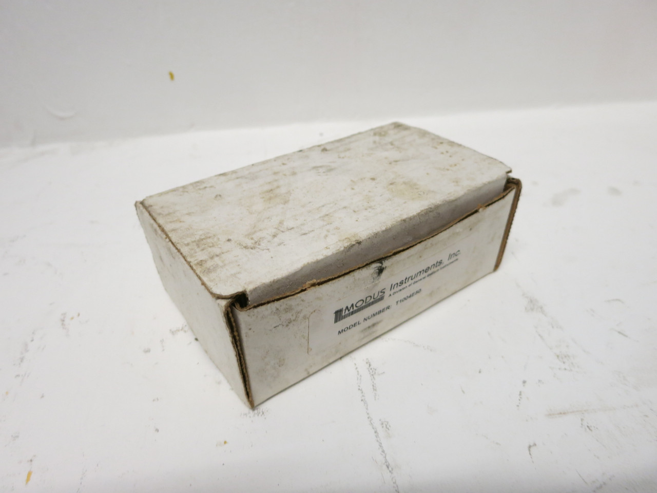 NEW Modus Instruments T1004E50 Pressure Transmitter 0-.500 in 11-32 VDC (DW7841-1)