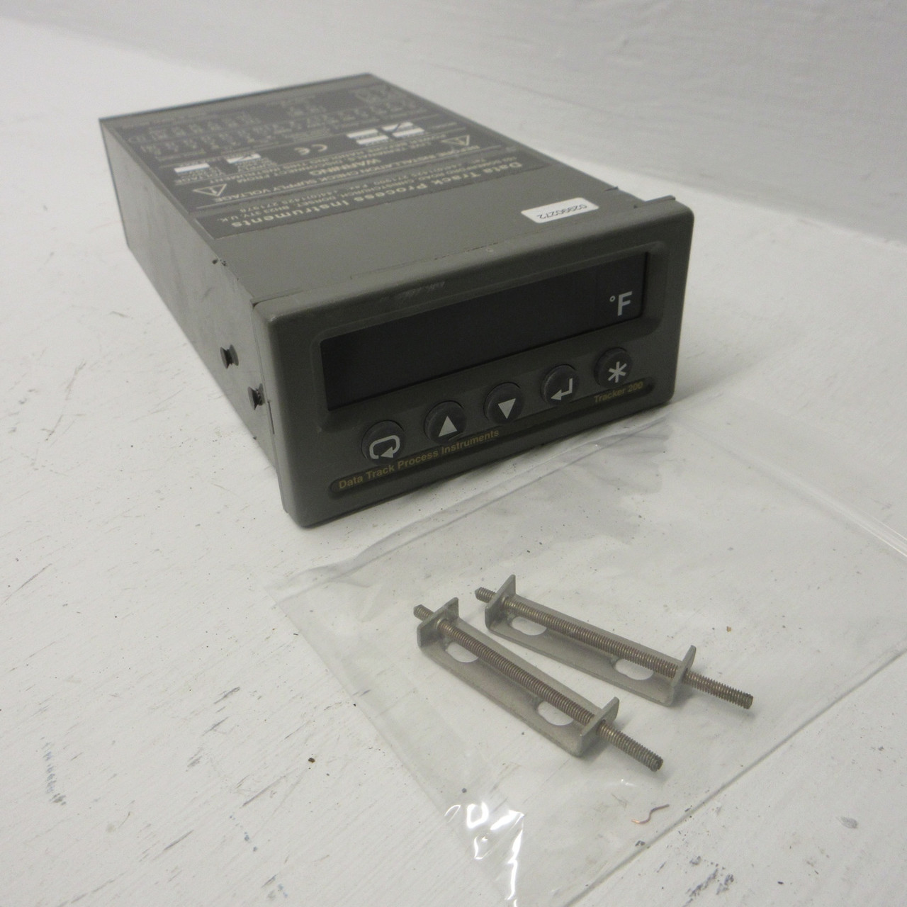 Data Track Process Instruments Tracker 200 Model TR223 223 Supply: 90-240V DTPI (AH0916-6)