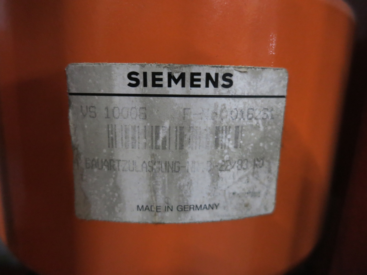 Siemens 15-GMI-500-1200-37 1200A 15kV Vacuum Circuit Breaker 1200 Amp VS-10006 (DW7855-1)
