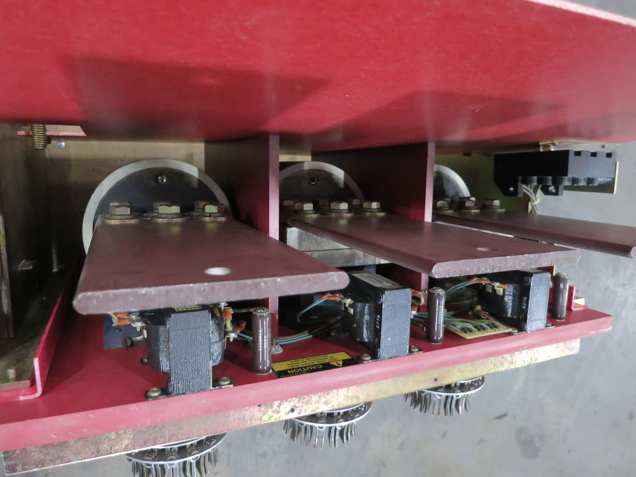 Siemens RFC-3200 3200A Fuse Drawout w/ 5000 Amp Fuses for RLF-3200 Air Breaker (DW7856-10)