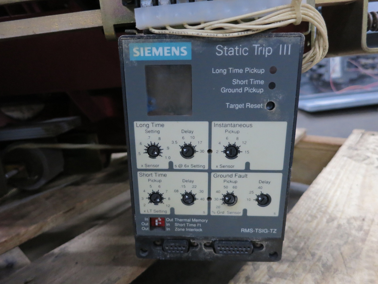 Siemens RLF-5000 5000A Air Breaker LSIG Static Trip III RMS-TSIG-TZ 5000 Amp (DW7862-1)