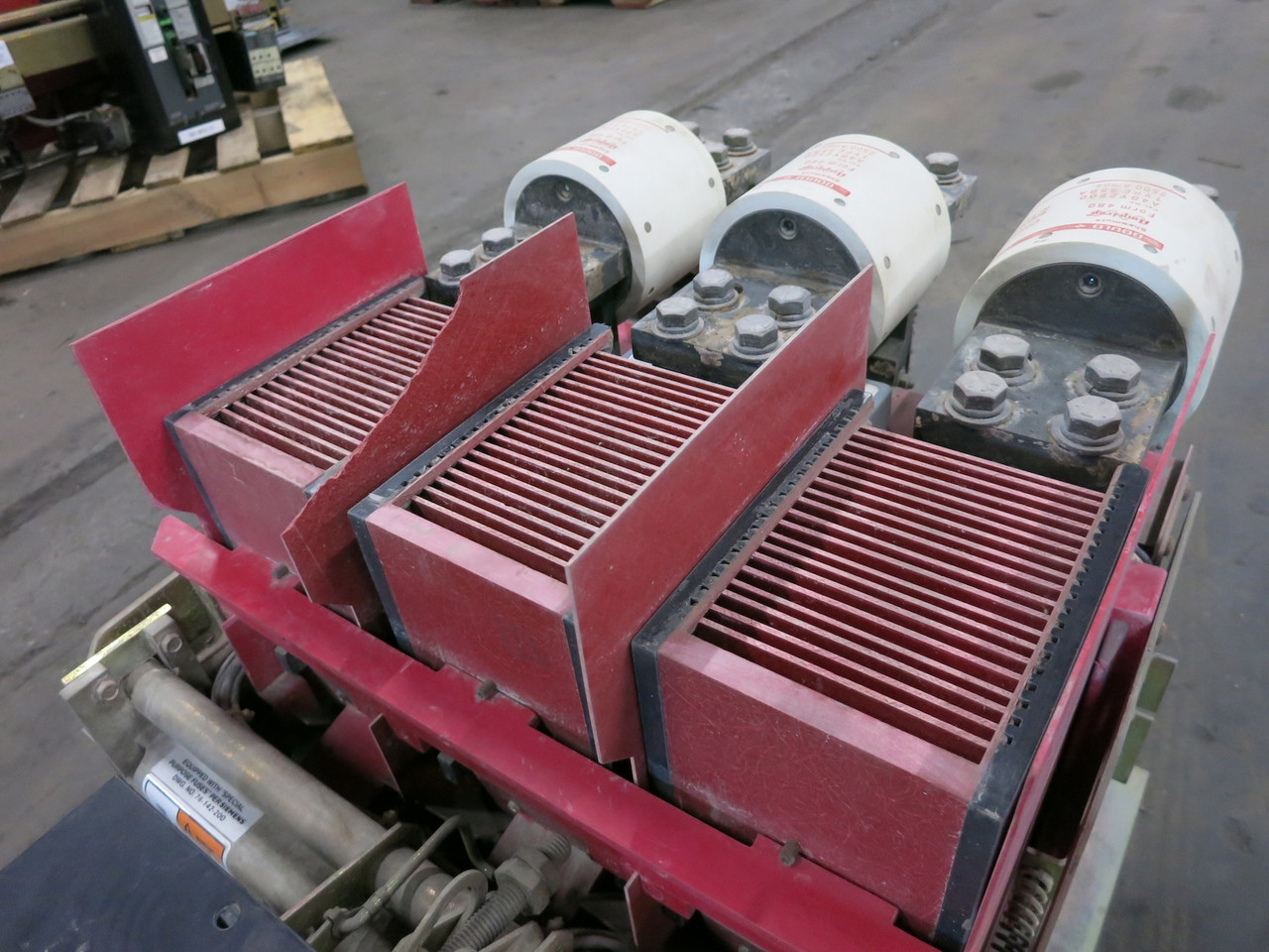 Siemens RLF-2000 2000A Air Breaker LSIG Static Trip III RMS-TSIG-TZ-C 2000 Amp (DW7863-3)