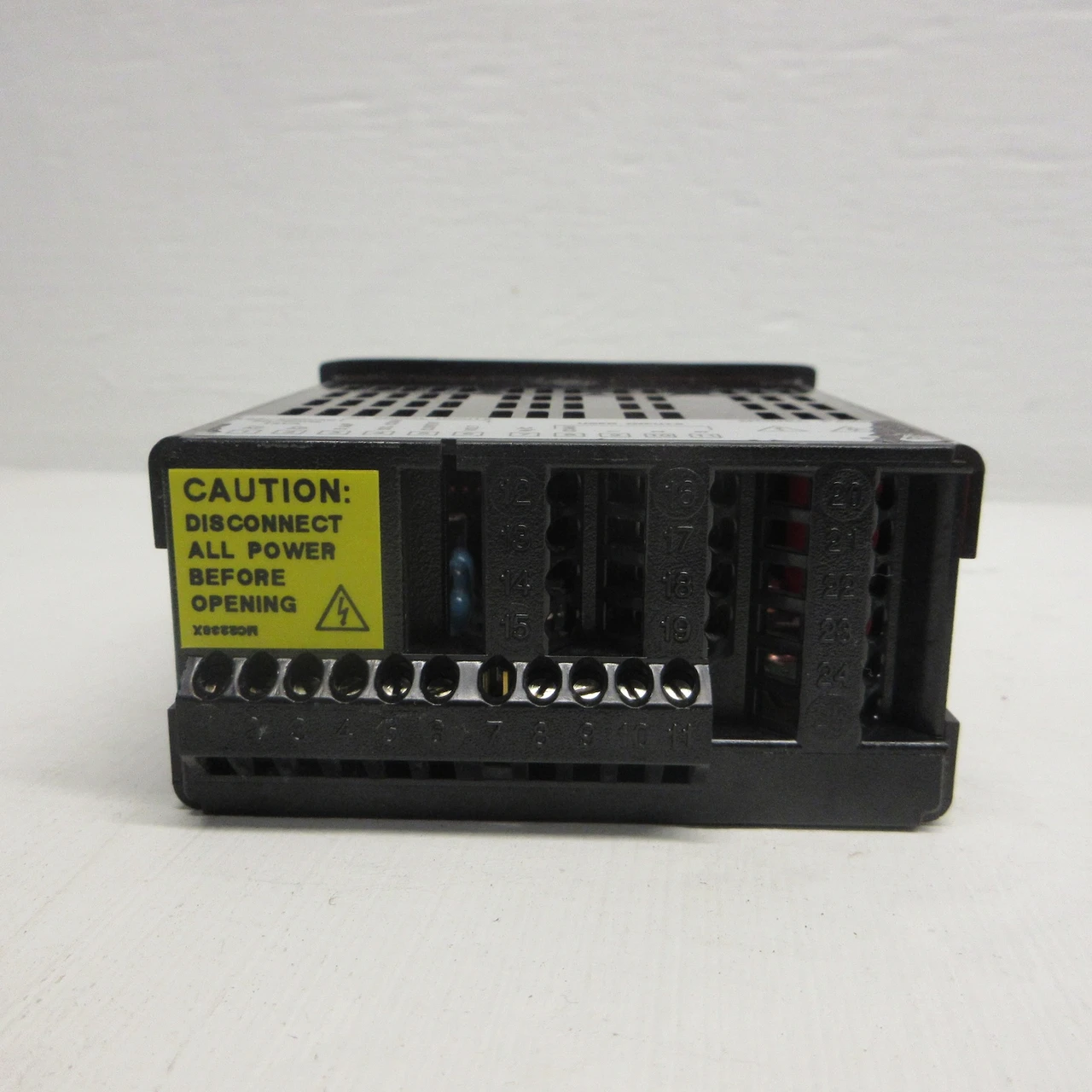 Red Lion Controls Model PAXH0000 AC True RMS Voltage and Current Meter PAXH (AH0927-3)
