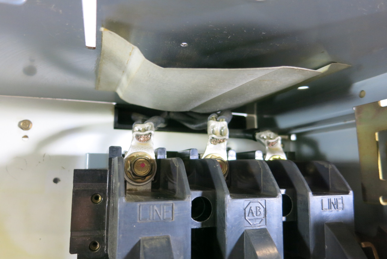 Allen Bradley 2100 Centerline Size 4 200 Amp Fusible 39" MCC Bucket 509-E0D (BJ1068-1)