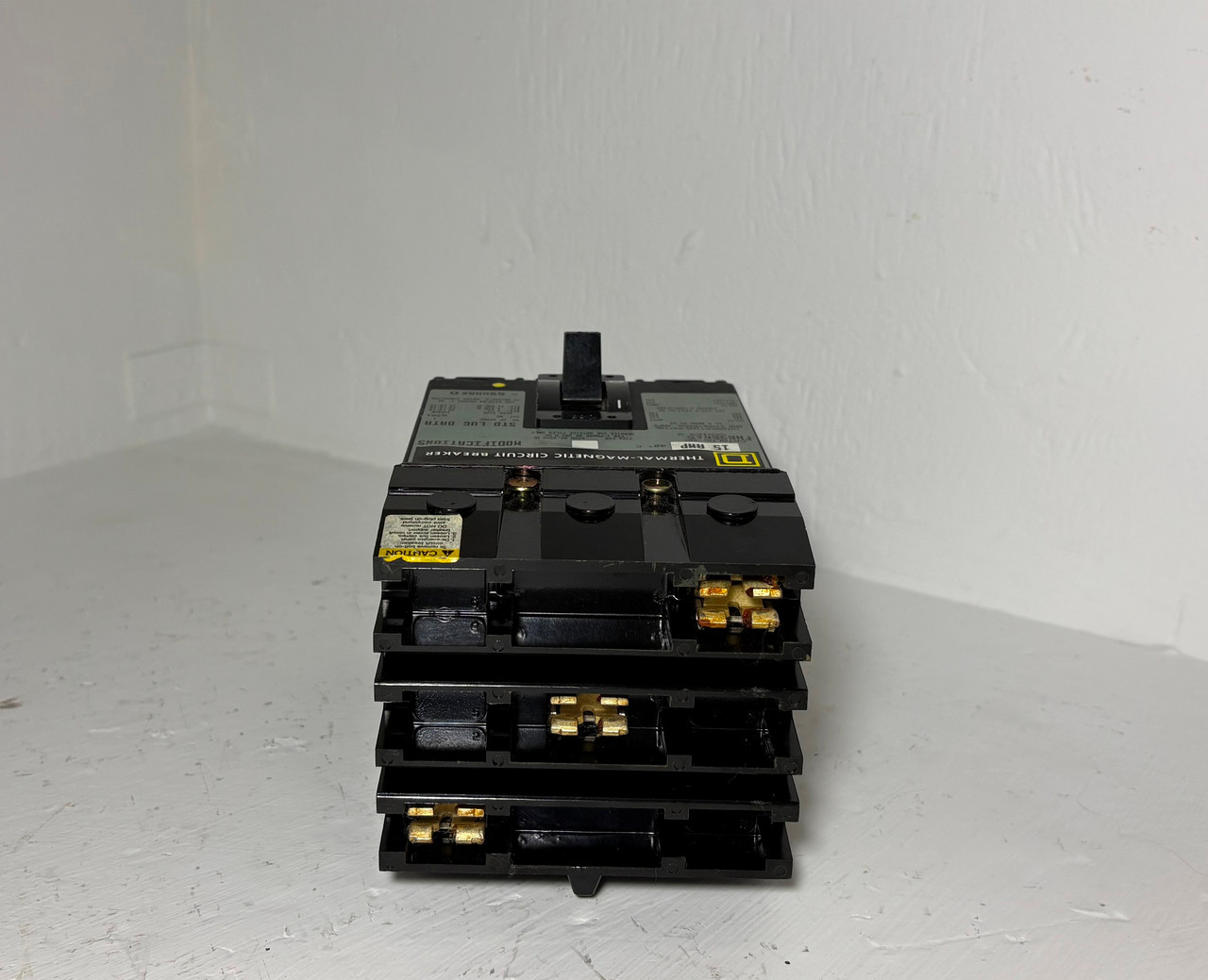Square D I-Line FHB36015 15A Circuit Breaker 480/600V 3 Pole Type FAB 15 Amp 3P (EM5777-1)