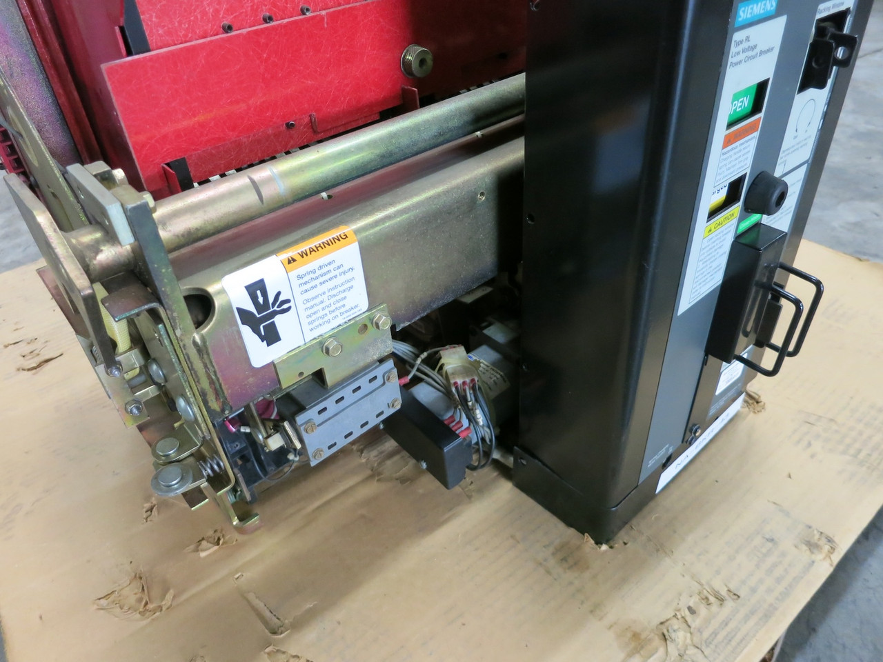 Siemens RLF-4000 4000A Air Breaker LSG Static Trip III RMS-TSG-TZ-C 4000 Amp (DW7895-1)