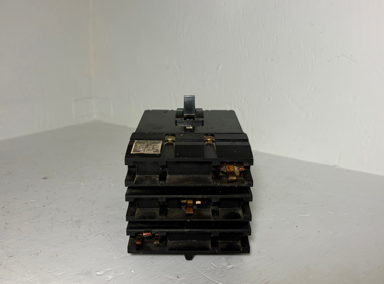 Square D I-Line FA32040 40A Circuit Breaker Black 240 VAC 3 Pole Type FA 40 Amp (EM5782-4)