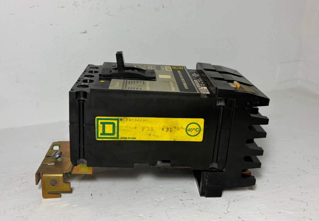 Square D I-Line FA32030 30A Circuit Breaker 240 VAC 3 Pole Type FA 30 Amp 3P (EM5787-2)