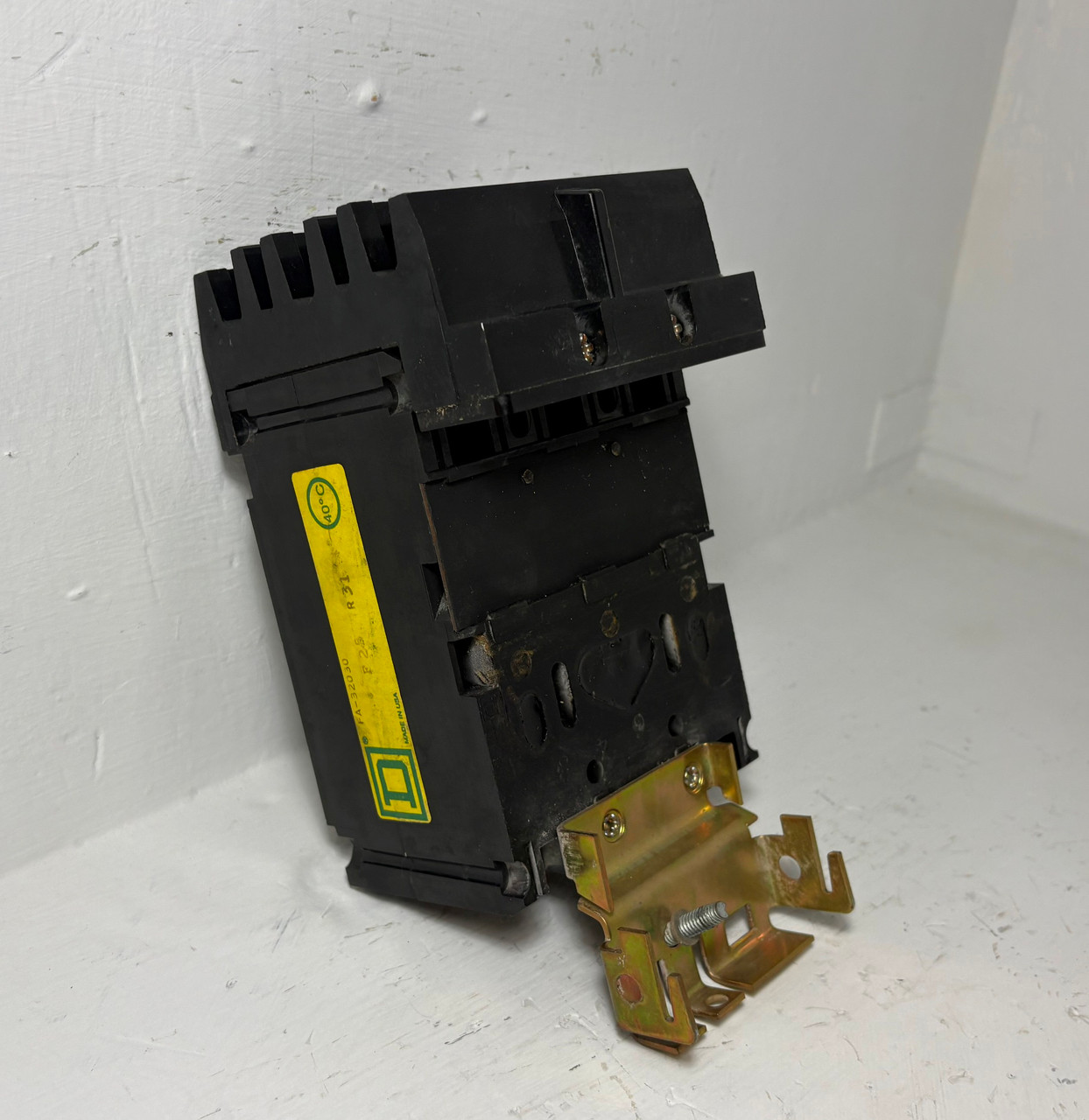 Square D I-Line FA32030 30A Circuit Breaker 240 VAC 3 Pole Type FA 30 Amp 3P (EM5787-2)