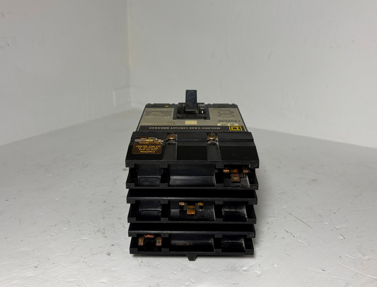 Square D I-Line FA32030 30A Circuit Breaker 240 VAC 3 Pole Type FA 30 Amp 3P (EM5787-2)