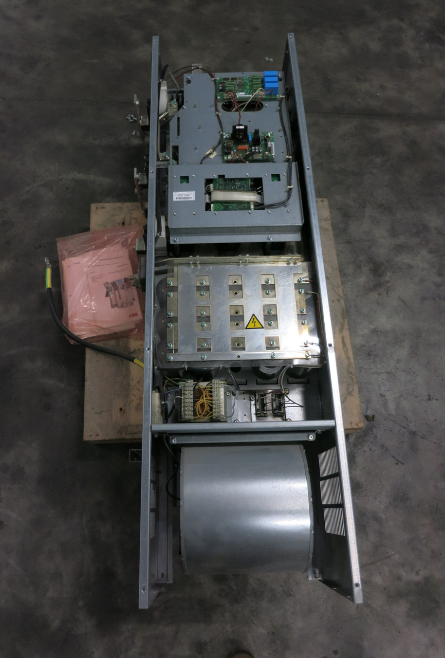 ABB ACS604-0320-5 350 HP AC VS Drive ACS-600 VFD ACS60403205 ACS600 Module (DW7899-2)