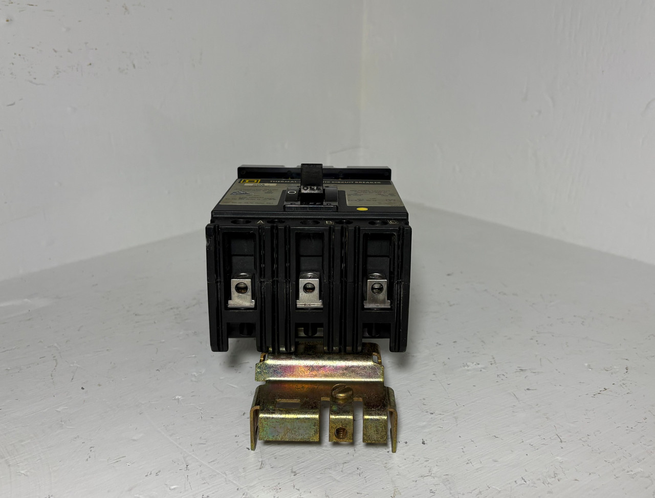 Square D I-Line FC34020 20A Circuit Breaker 480 VAC 3 Pole Type FC S3 20 Amp 3P (EM5789-1)