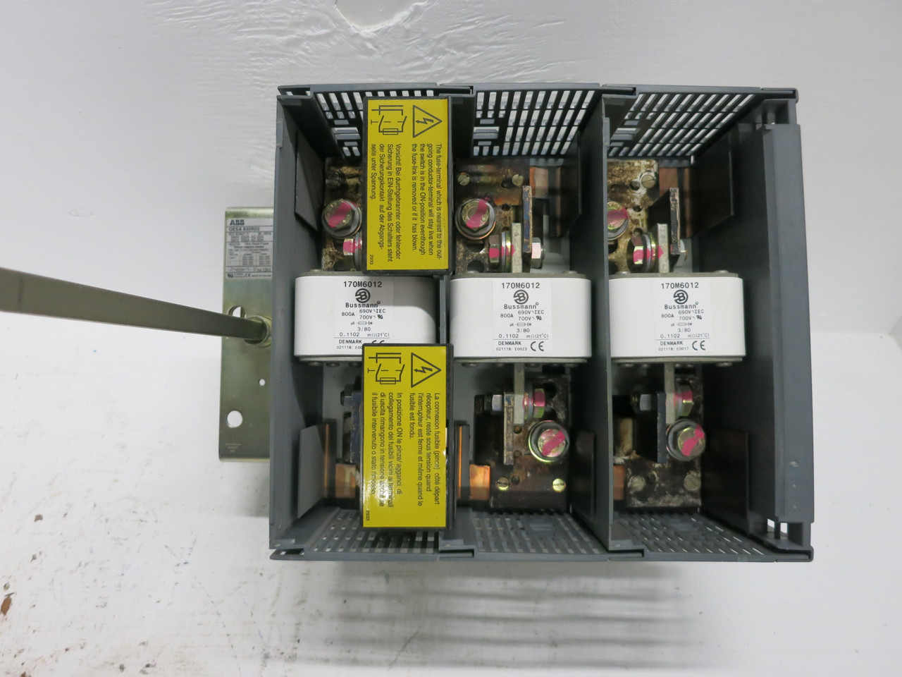 ABB OESA-630R03 630A Fusible Disconnect Switch Interrupter 630 Amp 3P 170M6012 (DW7904-1)