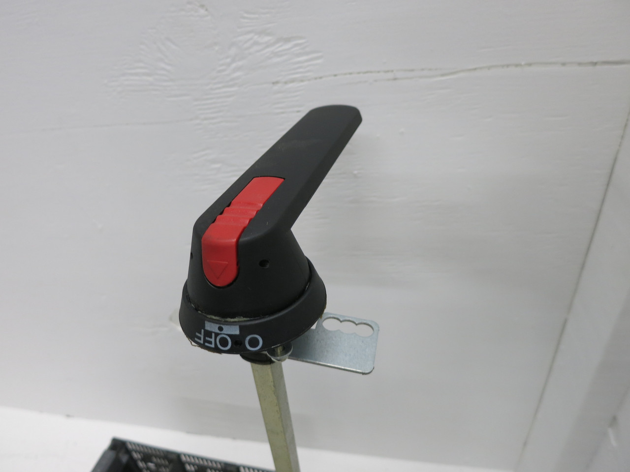 ABB OESA-630R03 630A Fusible Disconnect Switch Interrupter 630 Amp 3P 170M6012 (DW7904-1)