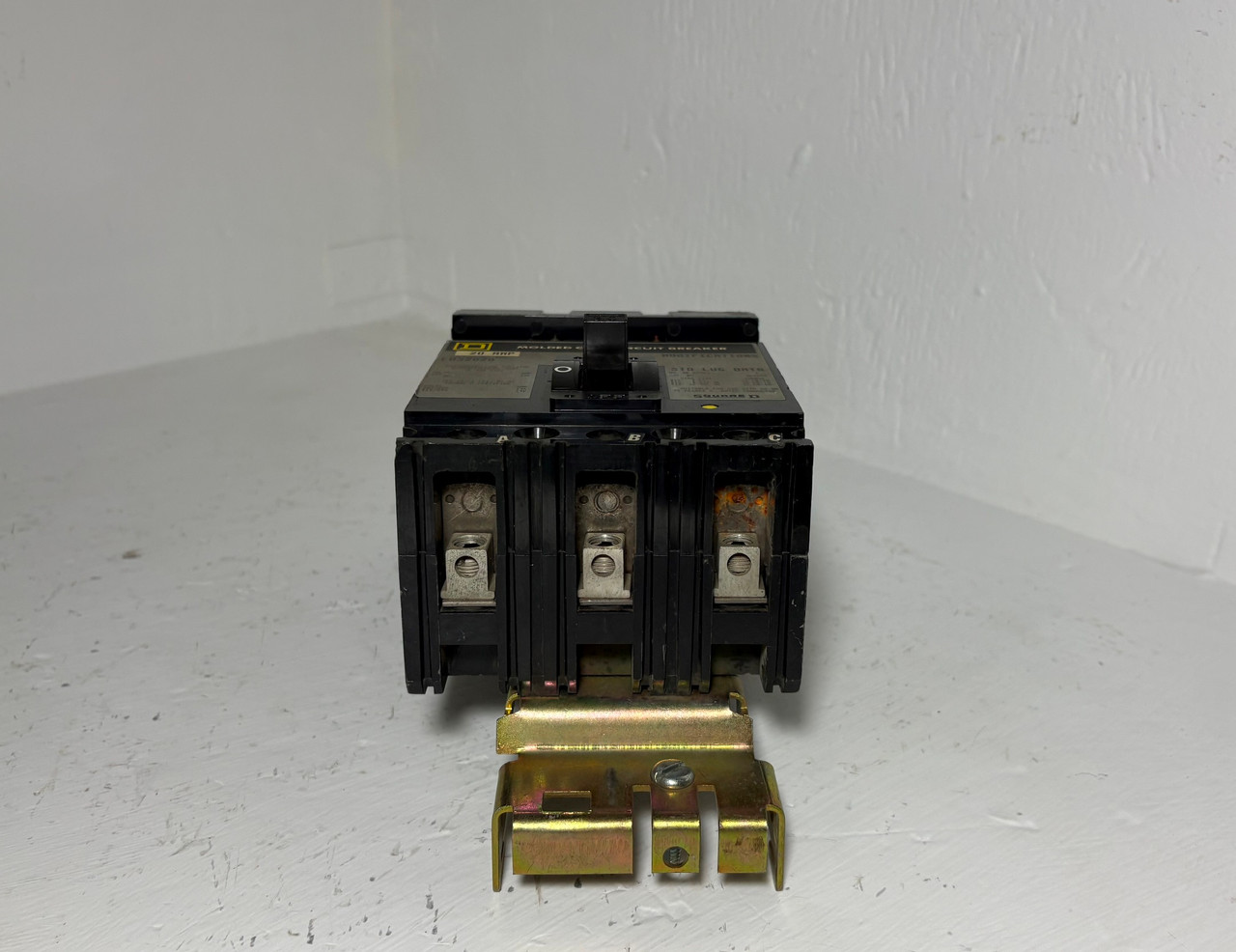 Square D I-Line FA32020 20A Circuit Breaker 240 VAC 3 Pole Type FA 20 Amp 3P (EM5792-1)
