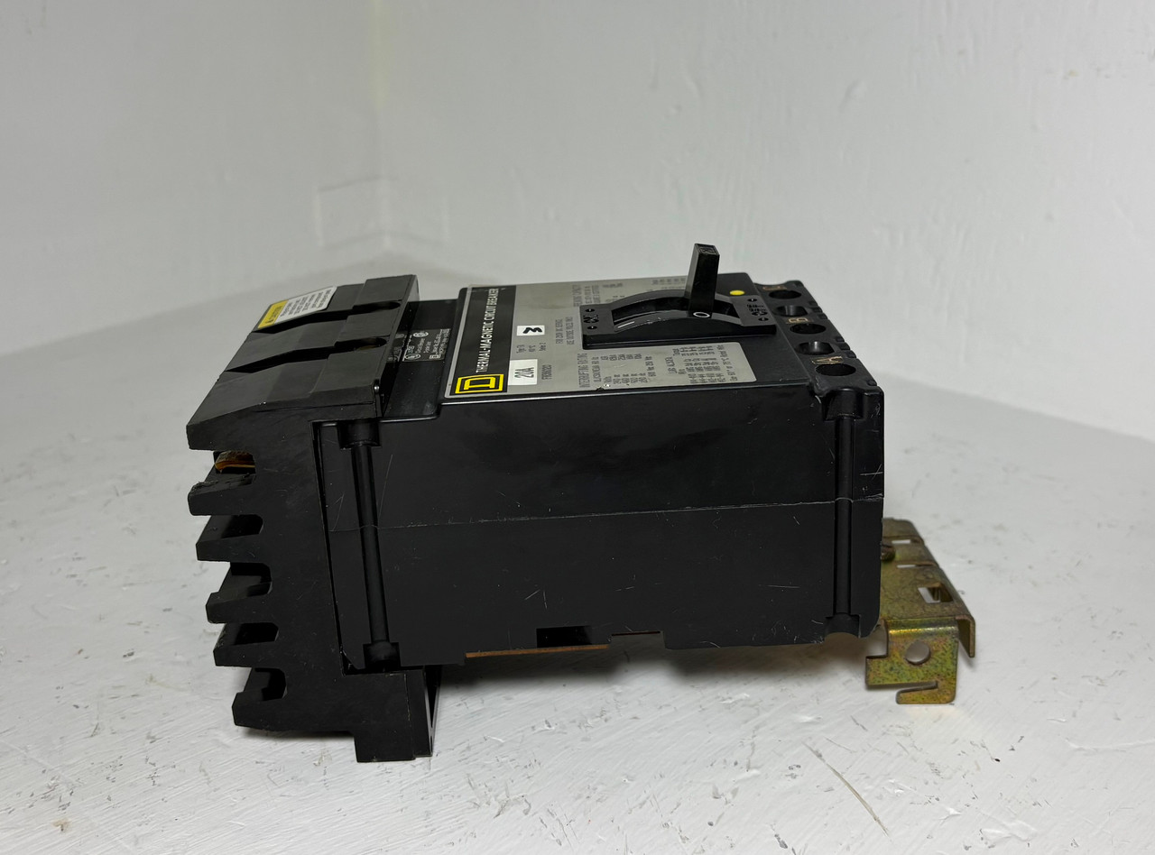 Square D I-Line FH36020 20A Circuit Breaker 480/600V 3 Pole Type FA 20 Amp 3P (EM5790-12)