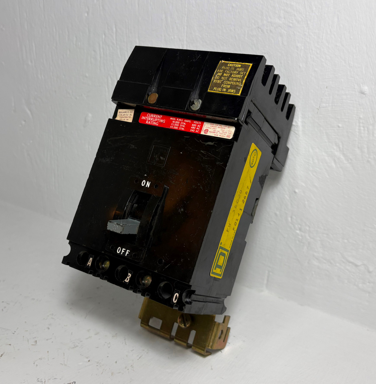 Square D I-Line FH36020 20A Circuit Breaker Black 480/600V 3 Pole Type FA 20 Amp (EM5791-4)