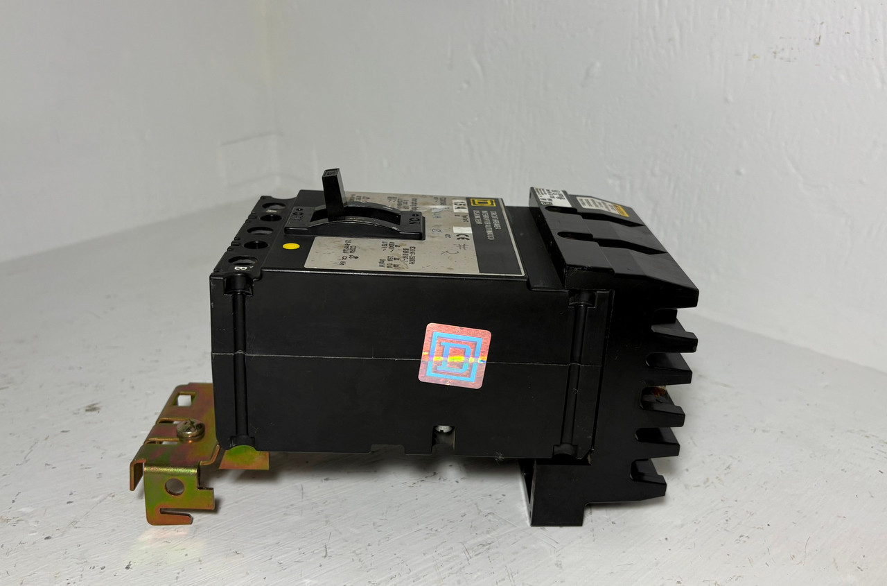Square D I-Line FC24015AB 15A Circuit Breaker 2 Pole in 3P Frame 480V 15 Amp 2P (EM5796-1)